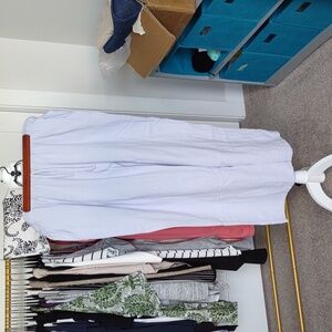 Linen pants, light gray/blue Drawstring waist side pockets.